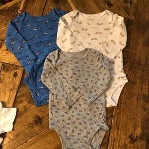 12 Month Boy Longsleeves Onesie set